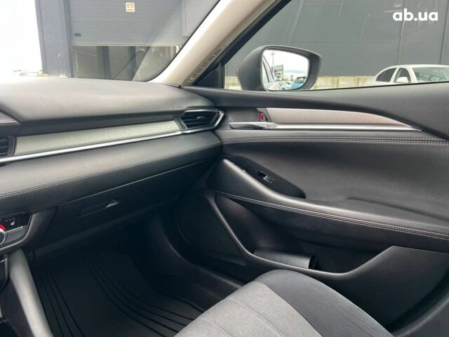 Красный Мазда 6, объемом двигателя 2 л и пробегом 84 тыс. км за 21290 $, фото 33 на Automoto.ua