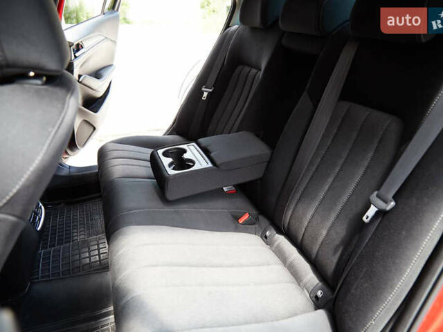 Красный Мазда 6, объемом двигателя 2 л и пробегом 121 тыс. км за 17999 $, фото 8 на Automoto.ua