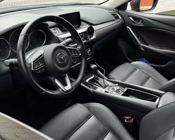 Червоний Мазда 6, об'ємом двигуна 2.19 л та пробігом 160 тис. км за 17300 $, фото 10 на Automoto.ua