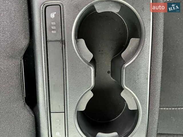 Красный Мазда 6, объемом двигателя 2 л и пробегом 84 тыс. км за 21290 $, фото 44 на Automoto.ua