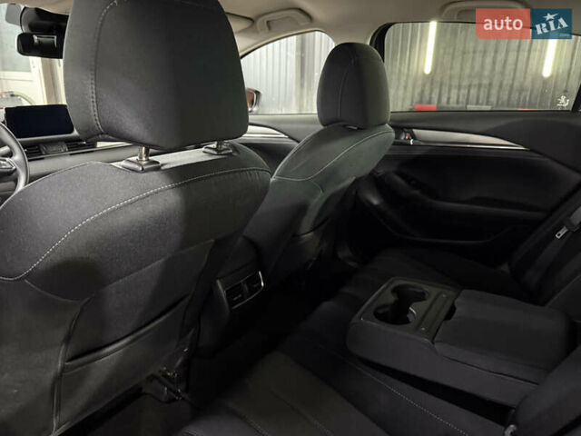 Мазда 6 2019 в Одессе на Automoto.ua Красный Мазда 6, объемом двигателя 2 л и пробегом 58 тыс. км за 23300 $, фото 5 на Automoto.ua