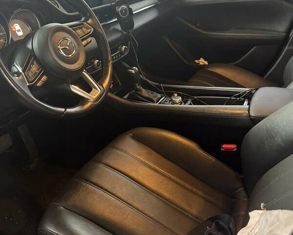 Красный Мазда 6, объемом двигателя 2.49 л и пробегом 115 тыс. км за 12000 $, фото 12 на Automoto.ua