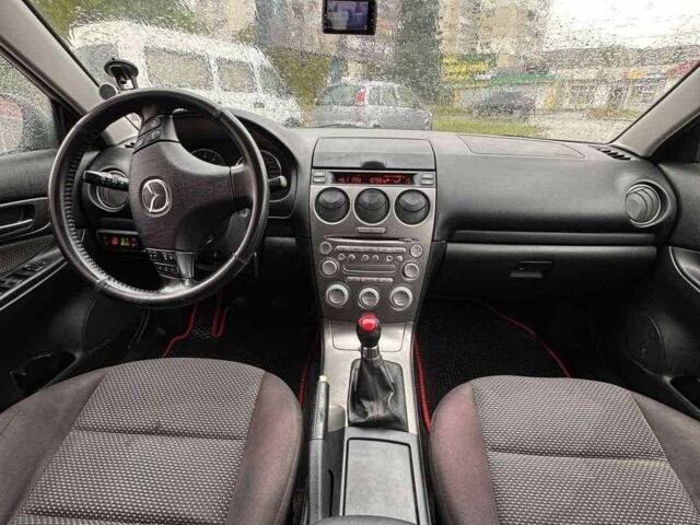 Красный Мазда 6, объемом двигателя 0 л и пробегом 400 тыс. км за 2450 $, фото 2 на Automoto.ua