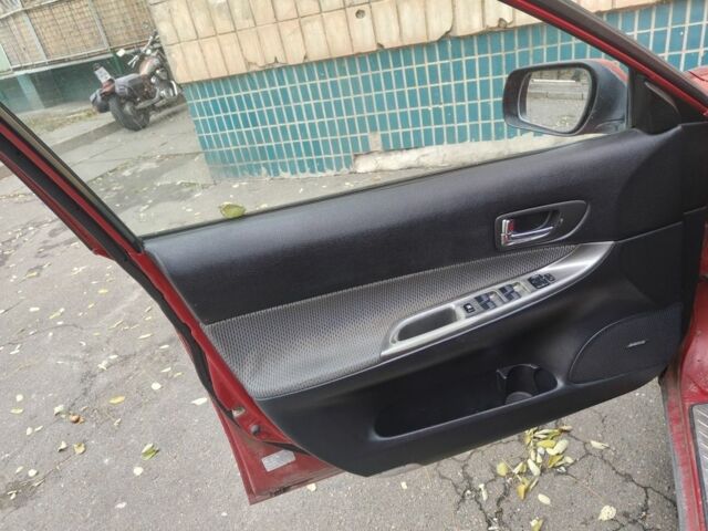 Червоний Мазда 6, об'ємом двигуна 2 л та пробігом 258 тис. км за 2700 $, фото 7 на Automoto.ua