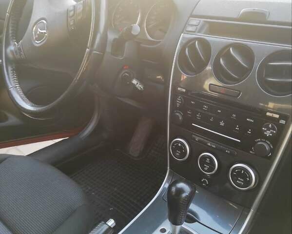 Красный Мазда 6, объемом двигателя 2 л и пробегом 367 тыс. км за 5000 $, фото 4 на Automoto.ua