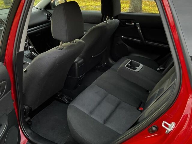 Червоний Мазда 6, об'ємом двигуна 2 л та пробігом 307 тис. км за 5800 $, фото 6 на Automoto.ua