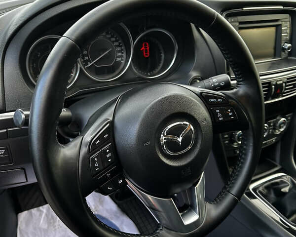 Червоний Мазда 6, об'ємом двигуна 2.18 л та пробігом 287 тис. км за 9777 $, фото 37 на Automoto.ua