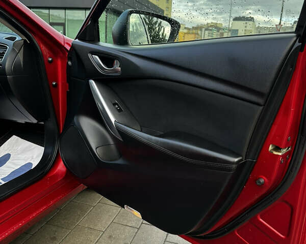 Червоний Мазда 6, об'ємом двигуна 2.18 л та пробігом 287 тис. км за 9777 $, фото 45 на Automoto.ua