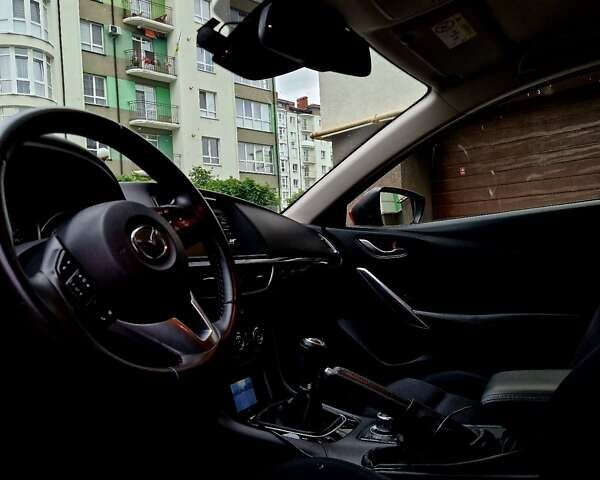 Красный Мазда 6, объемом двигателя 2.18 л и пробегом 284 тыс. км за 10300 $, фото 18 на Automoto.ua