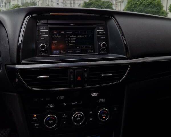 Красный Мазда 6, объемом двигателя 2.18 л и пробегом 284 тыс. км за 10300 $, фото 17 на Automoto.ua