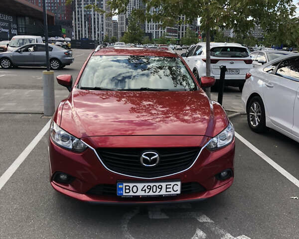 Красный Мазда 6, объемом двигателя 2.18 л и пробегом 249 тыс. км за 10400 $, фото 1 на Automoto.ua