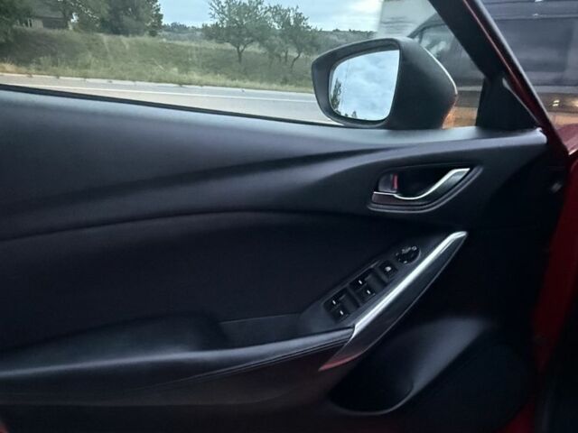 Красный Мазда 6, объемом двигателя 2.2 л и пробегом 290 тыс. км за 8000 $, фото 11 на Automoto.ua