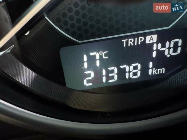 Червоний Мазда 6, об'ємом двигуна 2.18 л та пробігом 213 тис. км за 10800 $, фото 14 на Automoto.ua