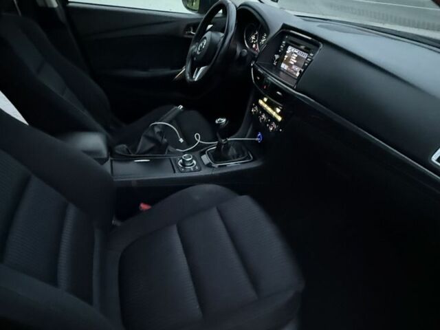 Красный Мазда 6, объемом двигателя 2.2 л и пробегом 290 тыс. км за 8000 $, фото 8 на Automoto.ua