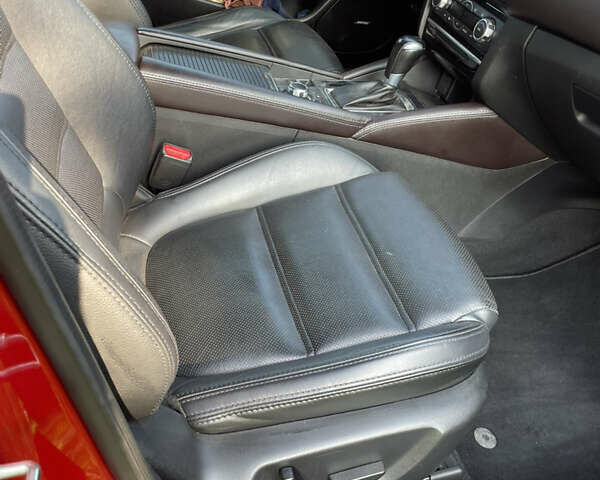 Красный Мазда 6, объемом двигателя 2.2 л и пробегом 245 тыс. км за 12500 $, фото 7 на Automoto.ua