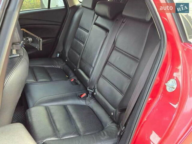Червоний Мазда 6, об'ємом двигуна 2.2 л та пробігом 161 тис. км за 13100 $, фото 16 на Automoto.ua