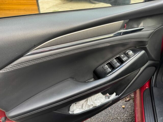 Красный Мазда 6, объемом двигателя 2 л и пробегом 120 тыс. км за 8200 $, фото 6 на Automoto.ua