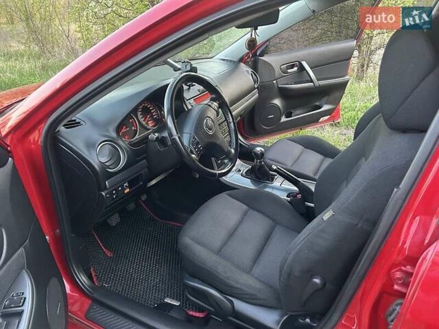 Червоний Мазда 6, об'ємом двигуна 2 л та пробігом 200 тис. км за 5600 $, фото 3 на Automoto.ua