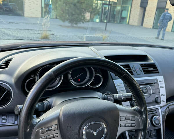 Красный Мазда 6, объемом двигателя 2.5 л и пробегом 127 тыс. км за 9200 $, фото 26 на Automoto.ua