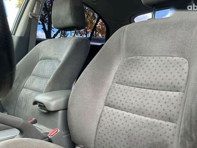 Мазда 6, объемом двигателя 1.8 л и пробегом 199 тыс. км за 4400 $, фото 23 на Automoto.ua