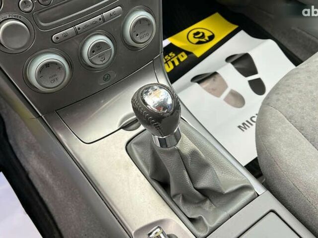 Мазда 6, объемом двигателя 1.8 л и пробегом 199 тыс. км за 4400 $, фото 14 на Automoto.ua