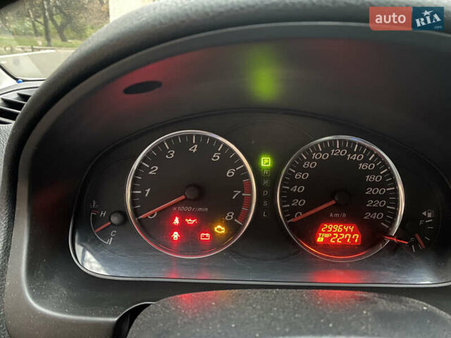 Мазда 6, объемом двигателя 2 л и пробегом 299 тыс. км за 4000 $, фото 3 на Automoto.ua