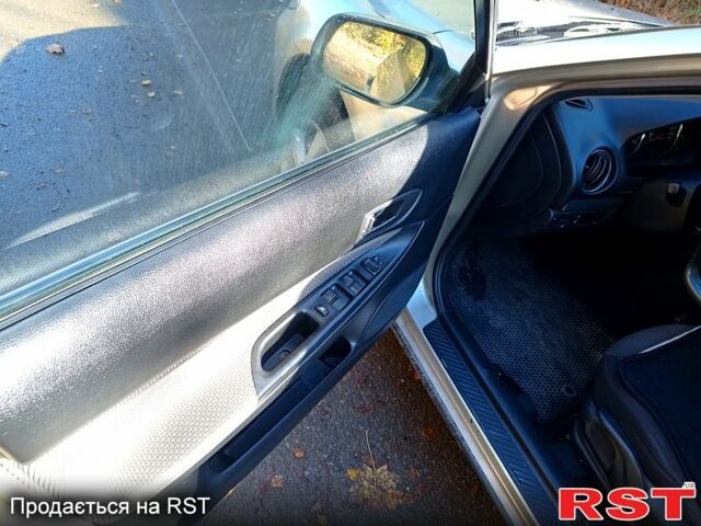 Мазда 6, об'ємом двигуна 2 л та пробігом 111 тис. км за 4100 $, фото 5 на Automoto.ua