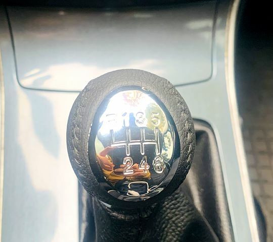 Мазда 6, объемом двигателя 2 л и пробегом 308 тыс. км за 4250 $, фото 9 на Automoto.ua