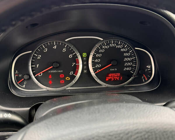 Мазда 6, объемом двигателя 2 л и пробегом 189 тыс. км за 4000 $, фото 13 на Automoto.ua