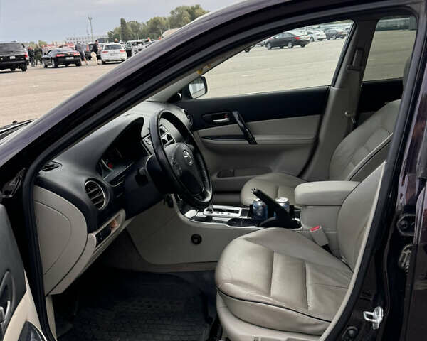 Мазда 6, объемом двигателя 2 л и пробегом 189 тыс. км за 4000 $, фото 11 на Automoto.ua