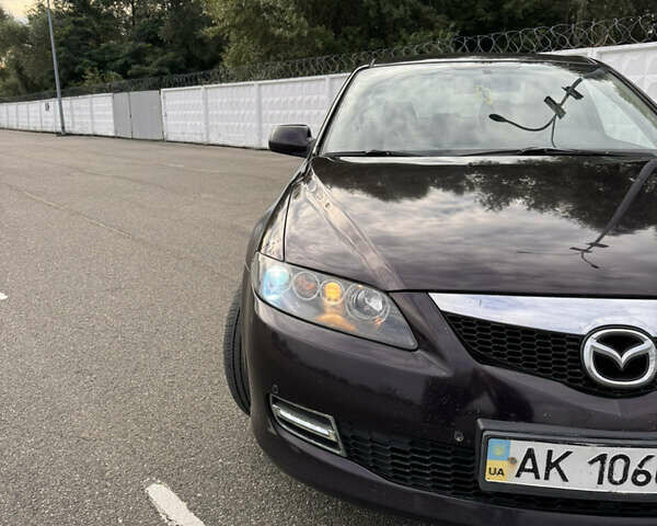 Мазда 6, объемом двигателя 2 л и пробегом 189 тыс. км за 4000 $, фото 2 на Automoto.ua