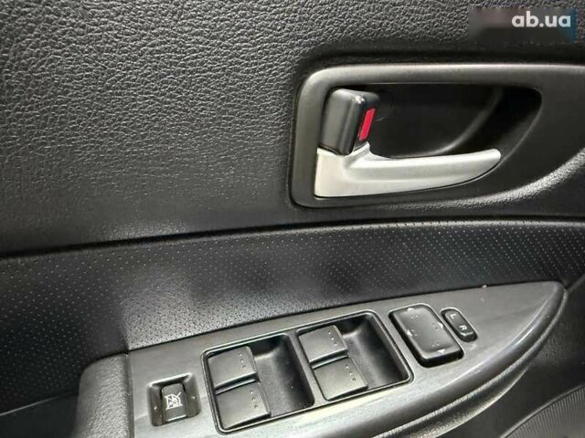 Мазда 6, об'ємом двигуна 2.3 л та пробігом 207 тис. км за 6490 $, фото 15 на Automoto.ua