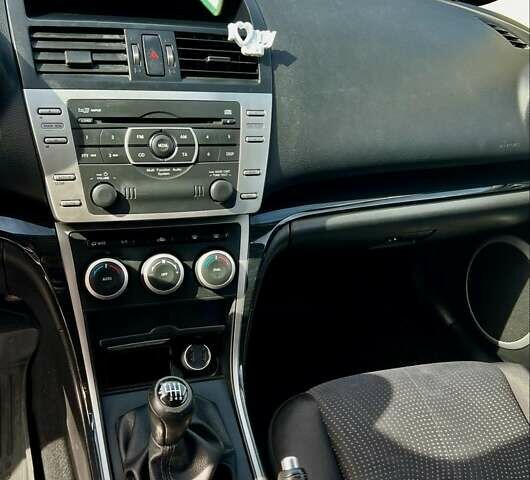 Мазда 6, объемом двигателя 2 л и пробегом 209 тыс. км за 7100 $, фото 9 на Automoto.ua