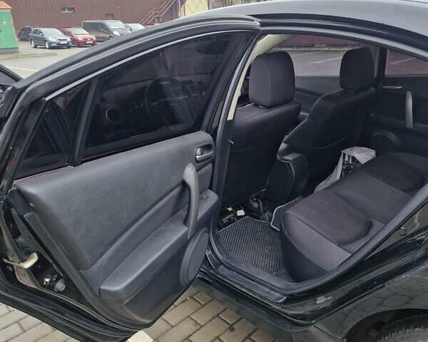 Мазда 6, объемом двигателя 2 л и пробегом 252 тыс. км за 7500 $, фото 4 на Automoto.ua