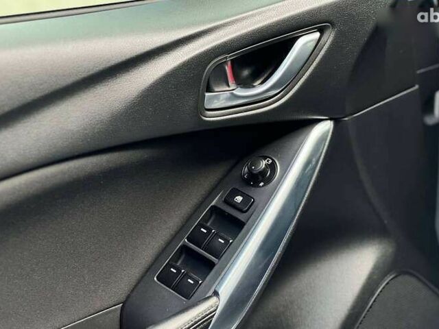 Мазда 6, об'ємом двигуна 2.2 л та пробігом 230 тис. км за 11900 $, фото 8 на Automoto.ua