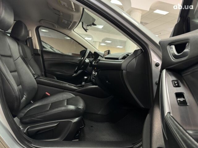 Мазда 6, объемом двигателя 0 л и пробегом 175 тыс. км за 12500 $, фото 9 на Automoto.ua
