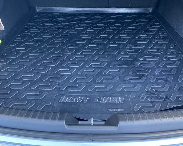 Мазда 6, об'ємом двигуна 2 л та пробігом 111 тис. км за 13499 $, фото 2 на Automoto.ua