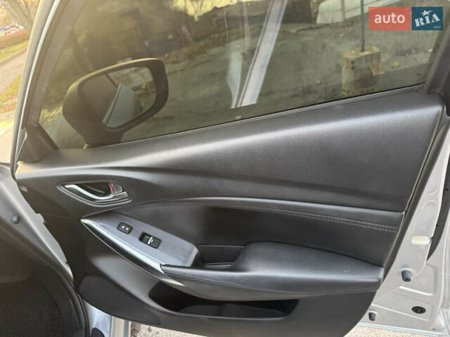Мазда 6, объемом двигателя 2.5 л и пробегом 115 тыс. км за 14700 $, фото 7 на Automoto.ua