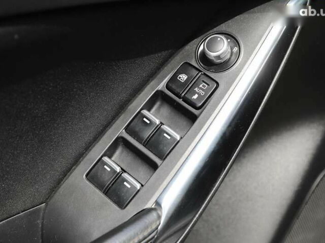 Мазда 6, объемом двигателя 2.5 л и пробегом 136 тыс. км за 17500 $, фото 25 на Automoto.ua