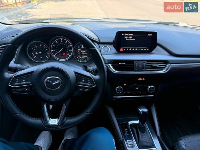 Мазда 6, объемом двигателя 0 л и пробегом 114 тыс. км за 13000 $, фото 1 на Automoto.ua