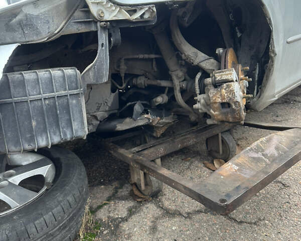 Мазда 6, об'ємом двигуна 2 л та пробігом 160 тис. км за 2500 $, фото 6 на Automoto.ua