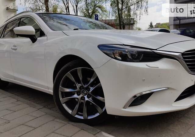 Мазда 6, объемом двигателя 2.19 л и пробегом 208 тыс. км за 12999 $, фото 5 на Automoto.ua