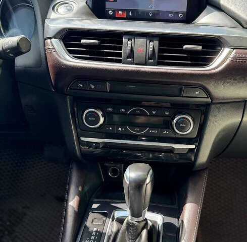Мазда 6 2016 в Изяслве на Automoto.ua Мазда 6, объемом двигателя 2.2 л и пробегом 236 тыс. км за 14500 $, фото 21 на Automoto.ua