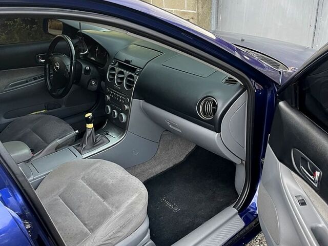 Мазда 6, объемом двигателя 2 л и пробегом 230 тыс. км за 3050 $, фото 4 на Automoto.ua