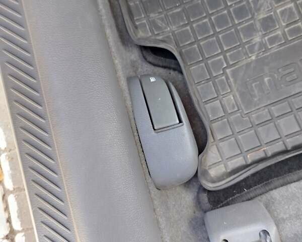 Мазда 6, об'ємом двигуна 2 л та пробігом 280 тис. км за 3600 $, фото 15 на Automoto.ua