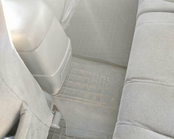 Мазда 6, об'ємом двигуна 2 л та пробігом 280 тис. км за 3600 $, фото 10 на Automoto.ua