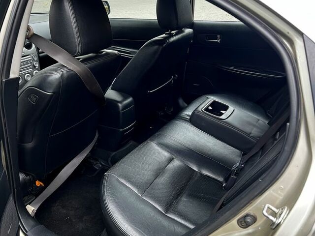 Мазда 6, объемом двигателя 2 л и пробегом 340 тыс. км за 3500 $, фото 4 на Automoto.ua
