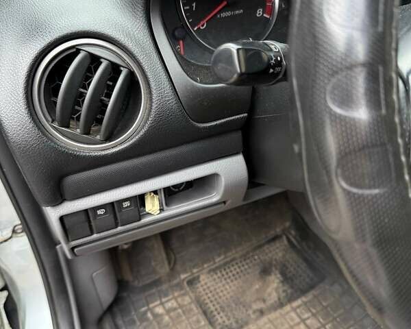 Мазда 6, объемом двигателя 2 л и пробегом 300 тыс. км за 2644 $, фото 72 на Automoto.ua