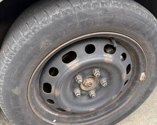 Мазда 6, объемом двигателя 2 л и пробегом 300 тыс. км за 2644 $, фото 34 на Automoto.ua