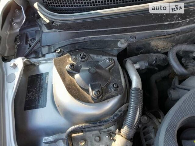 Мазда 6, об'ємом двигуна 2.18 л та пробігом 181 тис. км за 6666 $, фото 7 на Automoto.ua